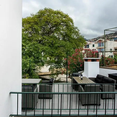 Casa Caminho Do Palheiro -