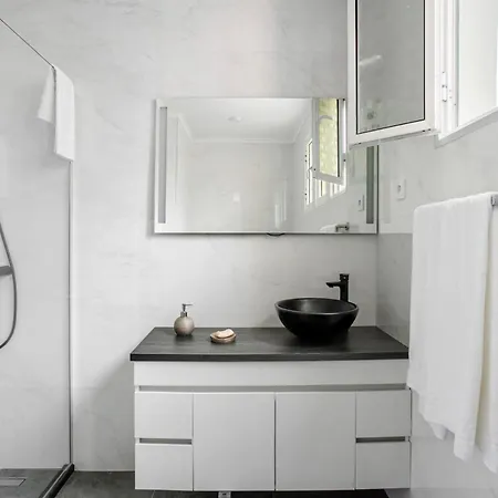 Casa Caminho Do Palheiro - *