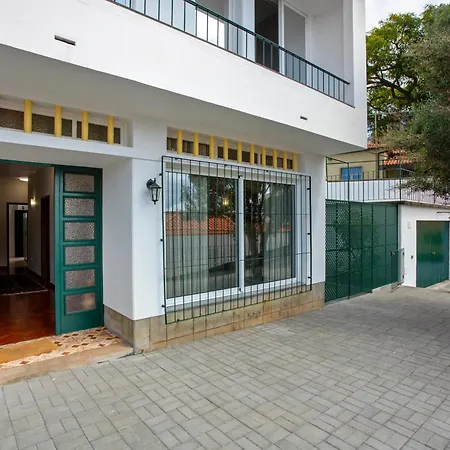 Casa Caminho Do Palheiro - * Funchal (Madeira)